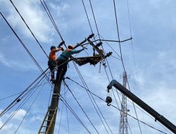 PLN Sigap Pulihkan Jaringan Listrik Dampak Gempa Cianjur 