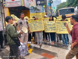 AMCD Depok Nyatakan Sikap di Depan Kantor KPU Jalan Margonda Pasca Pemilu 2024