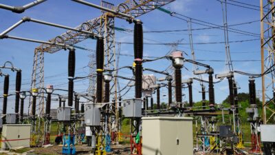 Jelang Hari Buruh Internasional, PLN UIT JBB Amankan Pasokan Listrik Melalui Pemeliharaan Gardu Induk Petukangan