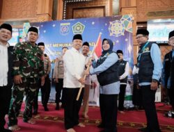 Walikota Depok Melepas Keberangkatan Jemaah Haji Asal Depok