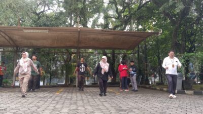 Kegiatan Senam Bersama Staf dan Karyawan DPRD Depok  Memupuk kebersamaan di Lingkungan Kerja nya