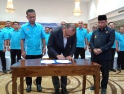 Herry Suprianto  Dilantik Ketua KONI Kota Depok