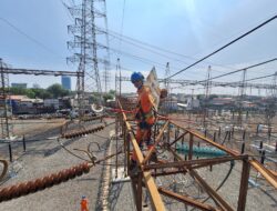 Amankan Sistem Kelistrikan, Tim PDKB PLN UIT JBB Berhasil Angkat Benda Asing di Gardu Induk