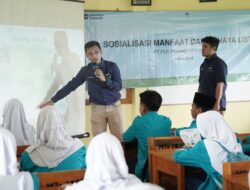 PLN UIT JBB Edukasi Siswa MTs Al Muawanah Curug tentang Manfaat dan Bahaya Listrik