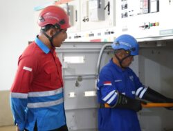Jaga Keandalan Listrik, PLN UIT JBB Uji Dulfur pada Trafo 4 di Gardu Induk