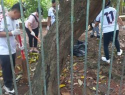 PWI Depok, DLHK Dan Hotel Santika Gelar Santika Sahabat Bumi, Lakukan Aksi Bersih Sampah di Taman Leli