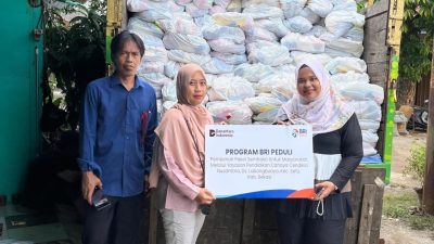 BRI BO Tambun Salurkan TJSL Berupa 5.000 Paket Sembako