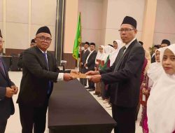 Penandatanganan Fakta Integritas Ketua YPI Arrahmaniyah Sebagai Bentuk Kesungguhan para kepala sekolah