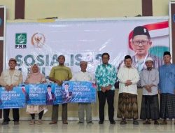 Sudjatmiko Salurkan  BSPS 250 Bedah Rumah  di Depok