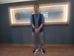Riza Muhammad Nurman Memberikan Materi Kepada Mahasiswa Baru CCIT UI Depok