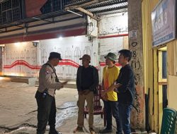 Bhabinkamtibmas Polsek TBU Sambangi Pos Satkamling Swadaya