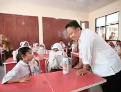 Wali Kota Depok Kunjungi SDN Depok Baru 8