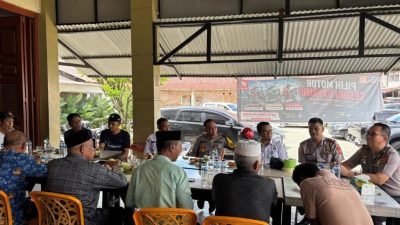 Kapolres Nagan Raya Ajak Warga Jaga Kamtibmas Ngopi Bareng di Warkop