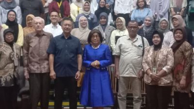 Cakra Buana  Gelar Seminar Super Student dan Super Parent